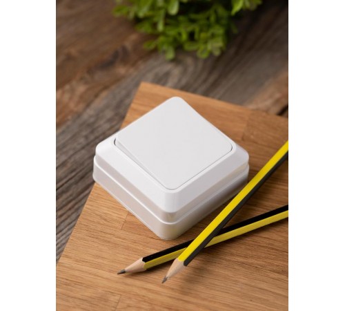 Рим Выключатель 1-клавишный 10А белый EKF  ENV10-021-10  EKF