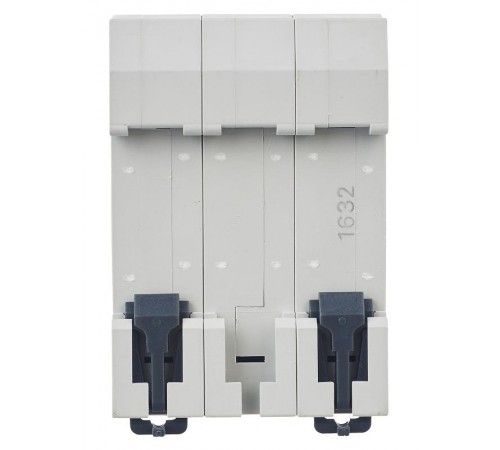 Выключатель автоматический трехполюсный ВА47-29 32А C 4,5кА  MVA25-3-032-C  GENERICA