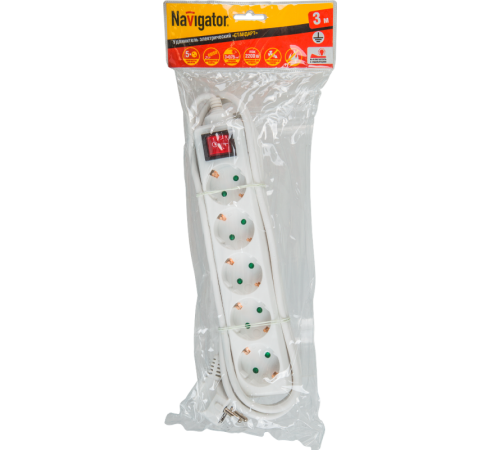 Удлинитель 71 557 NPE-S-05-300-ESC-3x0.75 с/з с выкл. 5 гн. 3м 71557 Navigator