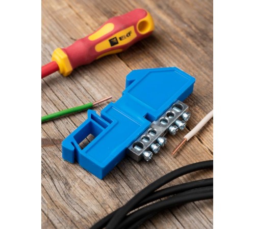 Шина "0" N (6x9мм) 6 отв. цинк синий изолятор на DIN-рейку sn1-63-06-dEKF