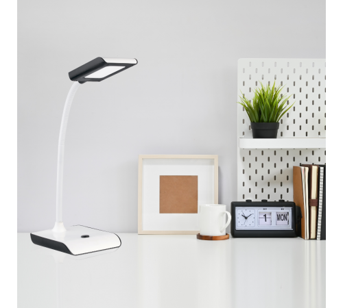 Светильник настольный GTL101 8W 550lm 4000K 220-240V белый c черным LED 1/20  GT1012  Gauss