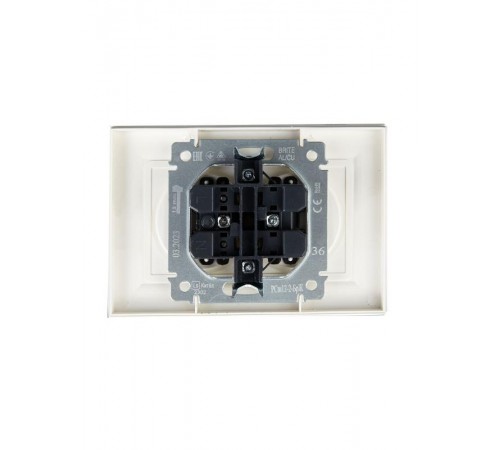 BRITE Розетка 2-ая без заземления со шторками 10А в сборе РСш12-2-БрЖ жемчуг  BR-R23-10-K36-F  IEK