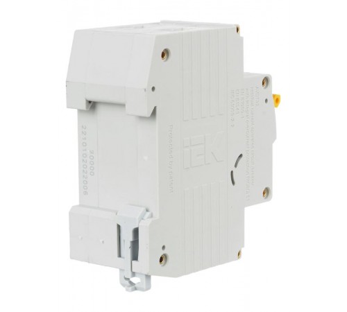 Выключатель автоматический дифференциального тока АВДТ 32 1п+N 6А C 30мА тип A  MAD22-5-006-C-30  IEK