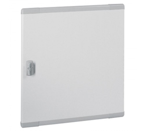 Дверь металлическая плоская для XL3 160/400 - для шкафа высотой 600/695 мм  020273  Legrand