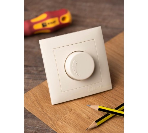 Валенсия светорегулятор 600W 220В кремовый EKF PROxima   EWD06-101-20   EKF