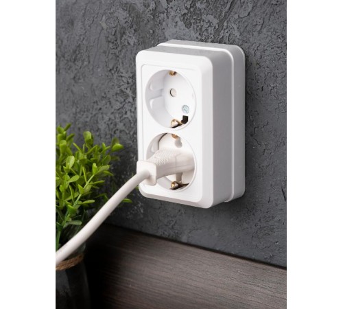 Рим Розетка 2-местная 16А с заземлением белая с защ. штор. EKF  ENR16-128-100  EKF