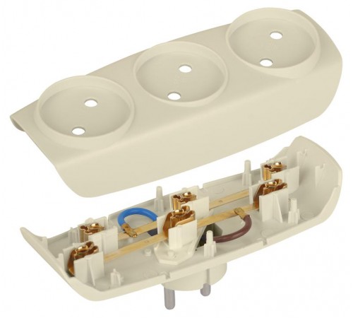 Тройник SP-3-I  3гн, без заземл. (сл. кость) (10/60/1200)  Б0017018  ЭРА