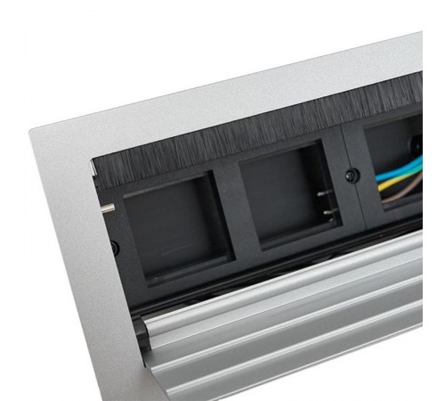 Встраиваемый настольный лючок, 8 модулей=4 поста, C-Line, металлик  cl-vnl-8-s  EKF