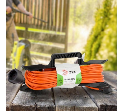 Удлинитель силовой ЭРА UFx-1-2x1.0-30m-IP44 на рамке б/з 1 гн 30м ПВС 2х1  Б0043041  ЭРА