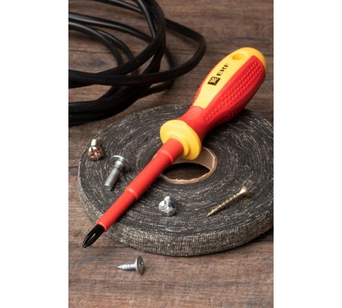 Отвертка Expert PH2x100 мм 1000В EKF PROximaph-2-100-exp-inEKF