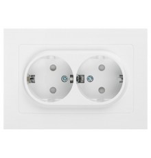 Розетка Intro Accent 6-208-01 , 2X2P+E Schuko со шторками, 16А-250В, IP20, СУ, AL/CU, белый   Б0063528  Intro