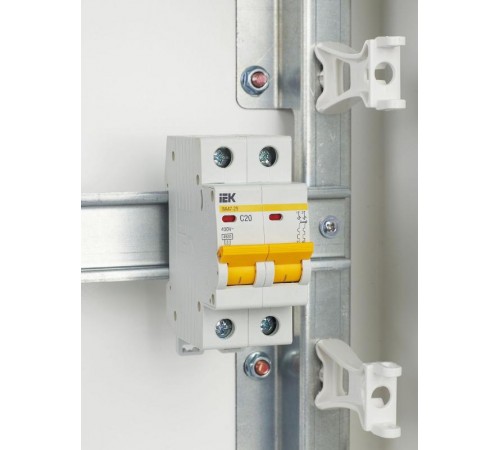 Выключатель автоматический двухполюсный ВА47-29 20А C 4,5кА KARAT  MVA20-2-020-C  IEK