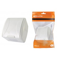 Розетка 2П+3 открытой установки IP54 16А с  крышкой белая "Селигер"  SQ1818-0013  TDM