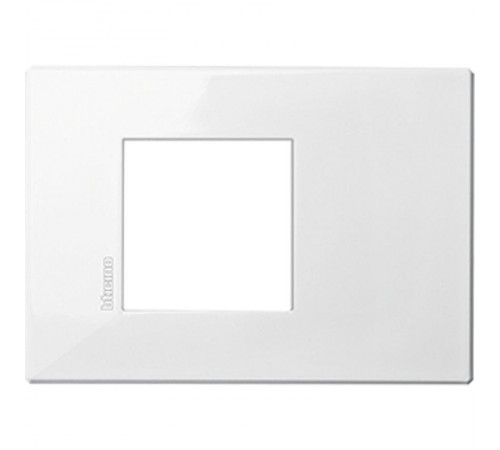 AXOLUTE Air рамка,итальянская модульность, 2 модуля, AXOLUTE белый  HW4819HD  Legrand