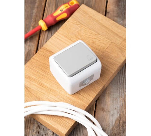 Мурманск Кнопка звонка 1-клавишная 10А IP54 серая EKF  EFZ10-026-30-54  EKF