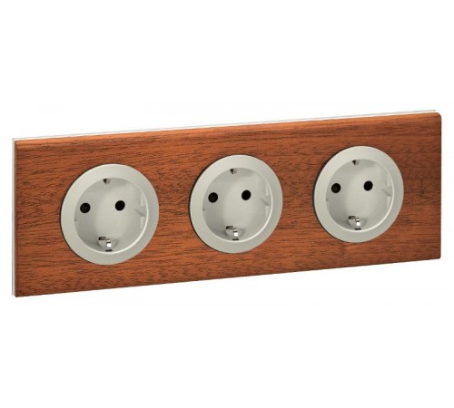 Celiane Титан Накладка розетки с/з, для винт и безвинт зажимов (мех 67153, 67161)  068431  Legrand