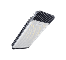 Светодиодный светильник Diora Caiman Black 120/20000 ШБ4 20000лм 120Вт 3000K IP67 0,95PF 70Ra Кп<1 консоль  DC120ShB4-3K-C-B  Diora