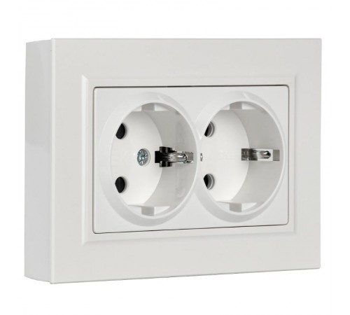 BRITE Розетка 2-ая с заземлением со шторками 16А в сборе РСш12-3-БрБ белый  BR-R24-16-K01-F  IEK