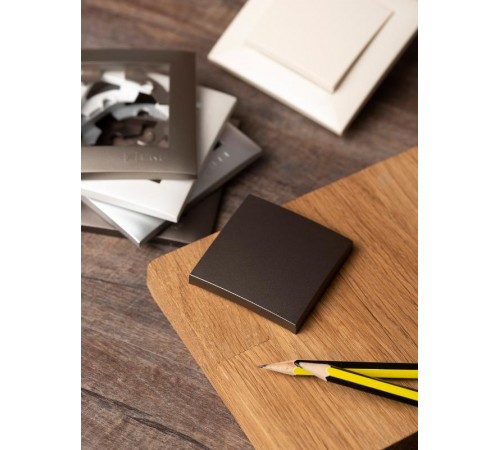 Валенсия лицевая панель выключателя 1-кл. 10А графит EKF PROxima   ESV10-L-021-60   EKF