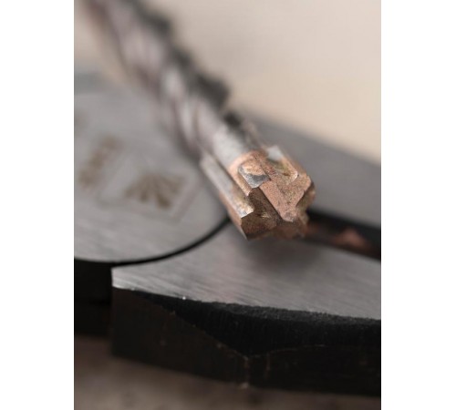 Бур по бетону SDS-plus 8х210 мм (4 резца)(4S спираль) EKF Expert  db-8-210-4x4  EKF