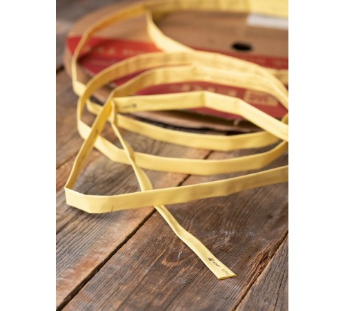 Термоусаживаемая трубка ТУТ нг 10/5 желтая EKF PROxima  tut-10-y  EKF