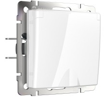 Розетка влагозащ. с зазем. с защит. крышкой и шторками (белая) Werkel W1171201  a051120  Werkel