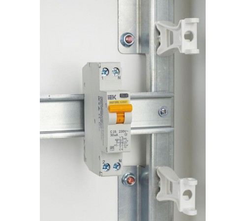 Выключатель автоматический дифференциального тока АВДТ32ML тип A С25 30мА KARAT  MVD12-1-025-C-030-A  IEK