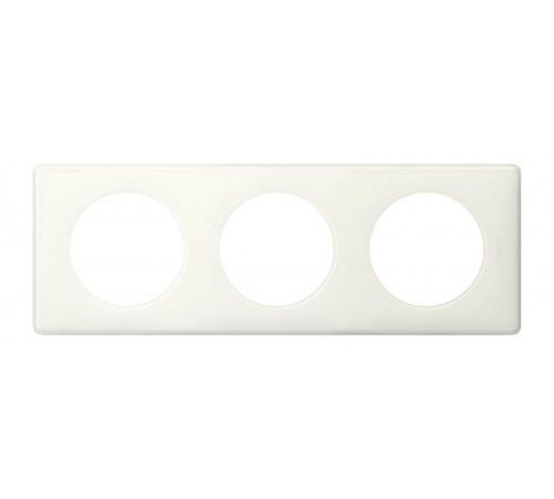 Celiane Белый глянец Рамка 3-я (2+2+2 мод)  066633  Legrand