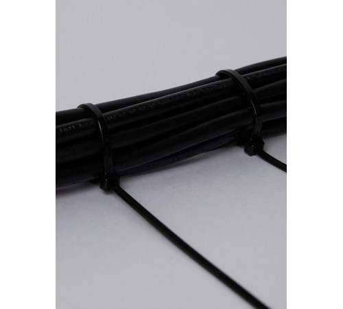 Хомут 3.6х350мм нейлон черные (100шт)   UHH32-D036-350-100  IEK