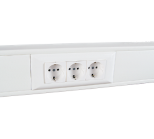 Суппорт с рамкой на 3 поста (45х45) в профиль для кабель-канала 100х50  100009S  SPL