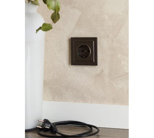 BRITE Розетка с заземлением без шторок 16А РС11-1-0-БрТБ темная бронза   BR-R11-16-K45  IEK