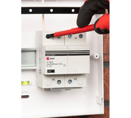 Устройство защиты от импульсных перенапряжений Тип 1 Iimp 25kA (10/350s) 2P EKFspd-t1-25-2pEKF