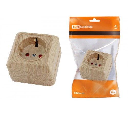 Розетка 2П+З открытой установки с з/ш IP20 16А, сосна "Ладога"   SQ1801-0054  TDM