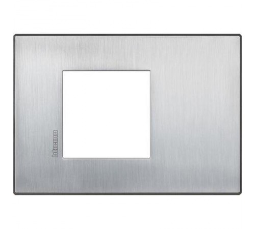 Axolute. Рамка Air, итальянский стандарт 2 мод. Цвет "Матовый хром"  HW4819CRS  Legrand