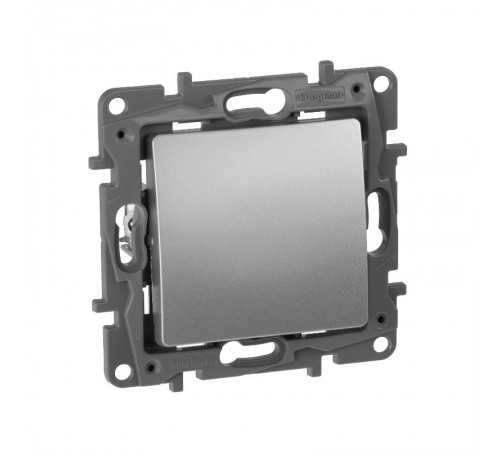 Etika Алюминий Переключатель 1-клавишный, автозажимные клеммы, 10 AX, 250 В  672405  Legrand