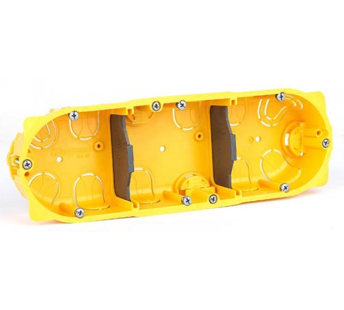 Коробка установочная BATIBOX для сухих перегородок 3п гл.40мм  080043  Legrand