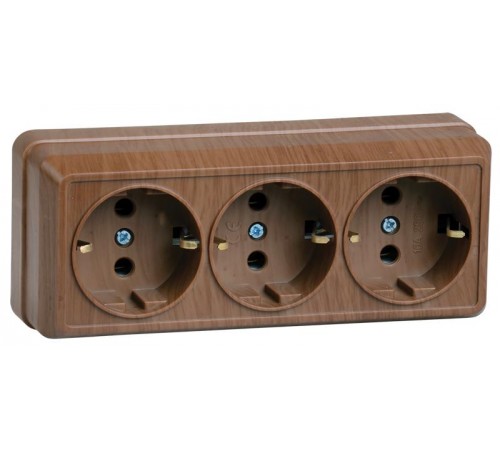 ОКТАВА дуб Розетка 3-местная О/У с/з 16А РС23-3-ОД  ERO31-K04-16-DC  GENERICA