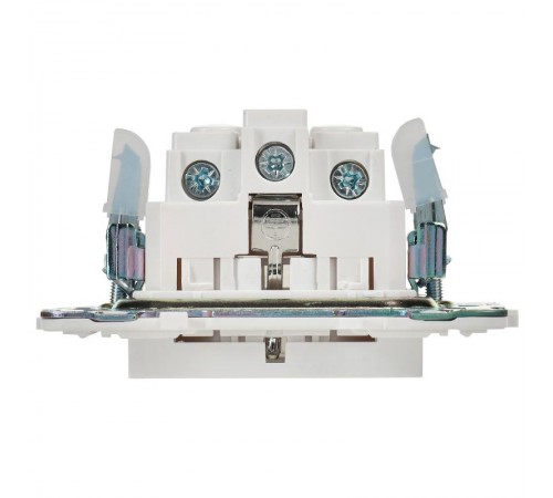 SKANDY Розетка с заземлением с защитными шторками 16А б/к SK-R06W арктический белый  SK-R14-16-1-K01  IEK