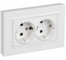 BRITE Розетка 2-местная с заземлением с защитными шторками плоская 16А в сборе РСшПл12-3-БрАБ арктический белый   BR-R28-16-K91-F  IEK