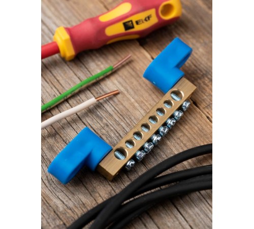 Шина "0" 63.08 (2 изолятора стойка) латунь EKF PROxima  sn0-63-08-2  EKF