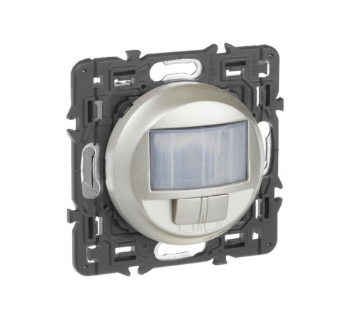 Celiane Титан Накладка датчика движения (мех-м 67026)  068326  Legrand