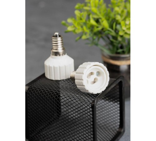 Переходник Е14-GU10 белый PROxima  AD-E14-GU10-w  EKF