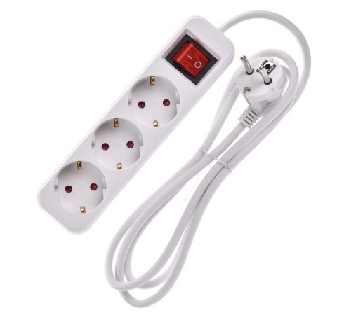 UMA Удлинитель У03 3 места 2P+PE 1,5м 3х1мм2 10А белый   UM-YP10-16-03-01-Z-K01  IEK