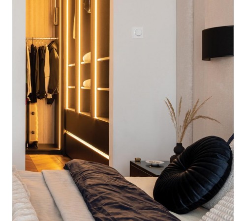 Лента светодиодная 60SMD(2835)/м 6Вт/м 24V 5000*8*1.22мм 3000К, LS500  41524  FERON