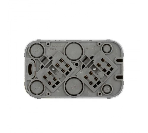 Quteo Белый Розетка 2-я без заземления  782231  Legrand