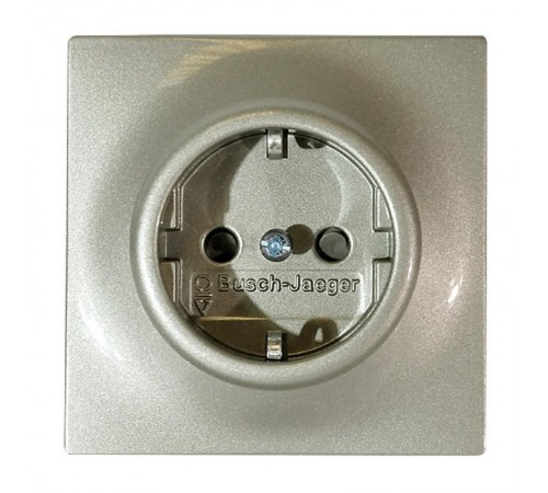 Розетка SCHUKO 16А 250В с защитными шторками, серия impuls, цвет шампань-металлик  2013-0-4979   2CKA002013A4979  ABB