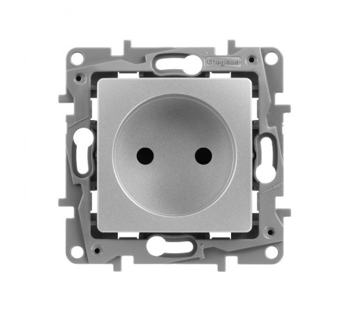 Etika Алюминий Розетка без заземления со шторками, винтовые клеммы  672434  Legrand