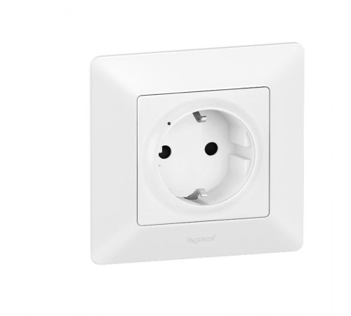 Розетка умная с/з Valena Life 16А 230В бел. Netatmo  752194  Legrand