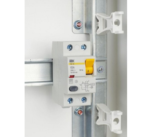 Выключатель дифференциальный (УЗО) ВД1-63 2п 63А 30мА тип AC  MDV10-2-063-030  IEK
