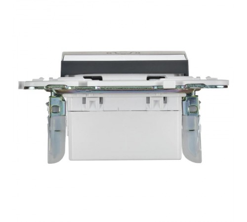 SKANDY Кнопка звонка с индикацией для отелей 10А SK-V17T титан   SK-V14-2-10-K48  IEK